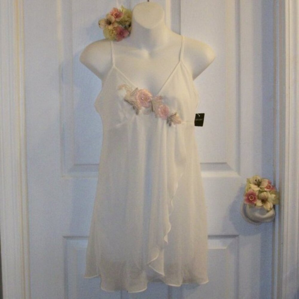 DELICATES Sz S Beaded Sheer Ivory Cami NWT